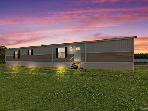 272 Hooper Dr, Boaz, AL, 35956-4542 | Card Image