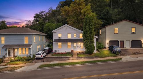 424 3rd St, Hudson, WI, 54016-1534 | Card Image