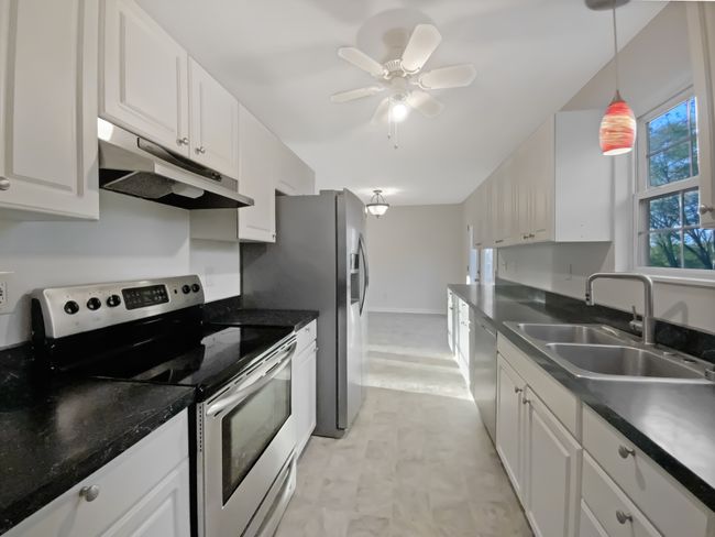 1230 Chapmansboro Rd, House other with 3 bedrooms, 2 bathrooms and null parking in Chapmansboro TN | Image 6