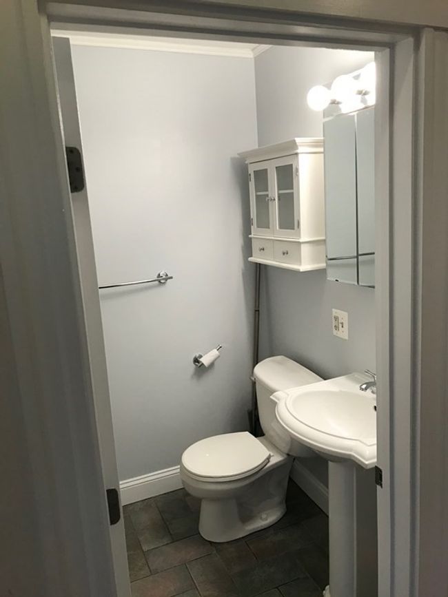 201 - 276 Cypress St, Condo with 2 bedrooms, 1 bathrooms and 1 parking in Brookline MA | Image 11