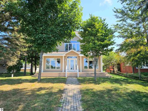 7039 W White Birch Ave, Lake City, MI, 49651-8510 | Card Image