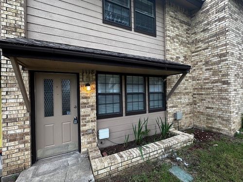1118 Kathy Ln, Lewisville, TX, 75067-4359 | Card Image