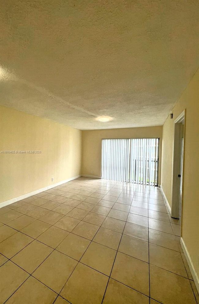 APT-308 - 8740 N Sherman Cir, Condo with 2 bedrooms, 2 bathrooms and null parking in Miramar FL | Image 11