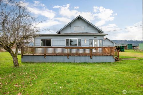 77 S Welcome Slough Rd, Cathlamet, WA, 98612-9731 | Card Image