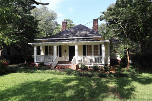 1605 Broad St, Camden, SC, 29020-2821 | Card Image
