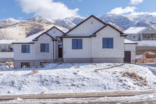 202 N 910 E, Santaquin, UT, 84655-5530 | Card Image