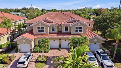 201-8515 Oakshade Cir, FORT MYERS, FL, 33919-3377 | Card Image