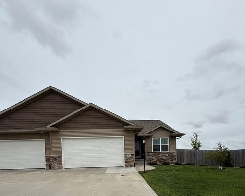 622 Prairie Hill Dr, Atkins, IA, 52206-8304 | Card Image