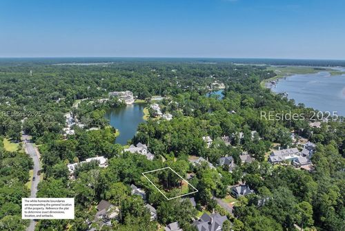 19 Refuge St, Bluffton, SC, 29910-8371 | Card Image