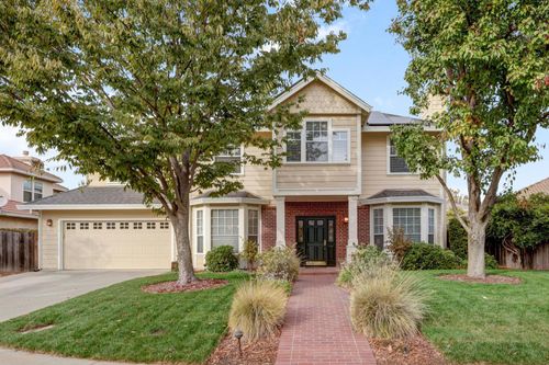 429 Merganser, Davis, CA, 95616 | Card Image