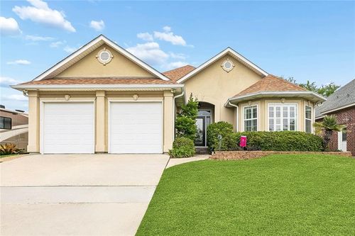 222 Constellation Dr, Slidell, LA, 70458-9031 | Card Image