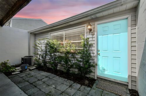 11922 Dietz Dr, TAMPA, FL, 33626-3675 | Card Image