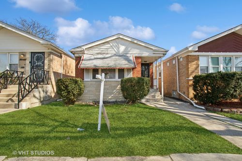 9407 S Normal Ave, CHICAGO, IL, 60620-2332 | Card Image