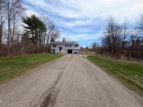 26 Ocean Rd, Greenland, NH, 03840-2406 | Card Image