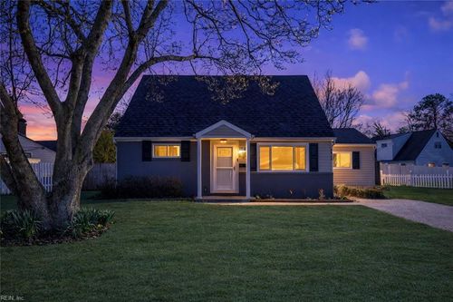 4917 Carnation Ave, Virginia Beach, VA, 23462-2005 | Card Image