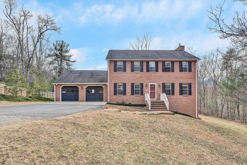 6979 Pine Needle Dr, Boones Mill, VA, 24065-2215 | Card Image