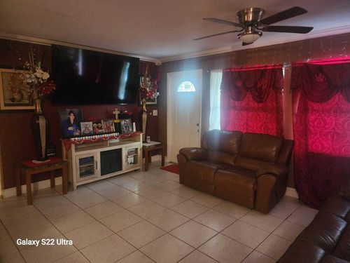 1441 W Central St, Lantana, FL, 33462-4120 | Card Image