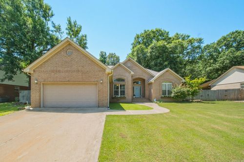 43 Magness Creek Dr, Cabot, AR, 72023-8773 | Card Image