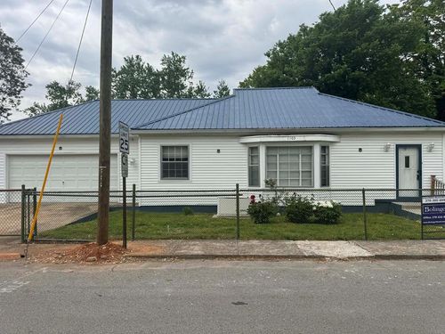 1103 E 18th Street, Hopkinsville, KY, 42240 | Card Image