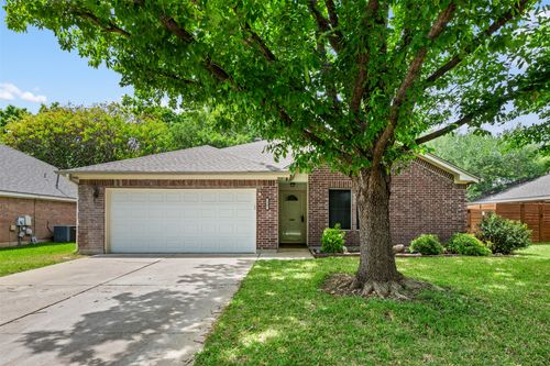 2307 Wisteria Way, Round Rock, TX, 78664-7779 | Card Image