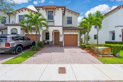 8861 Nw 102nd Pl, Doral, FL, 33178-3289 | Card Image