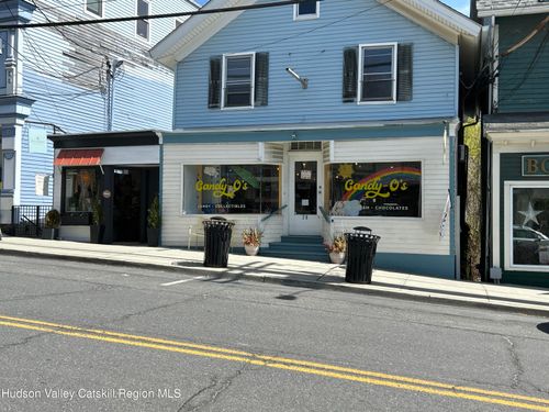 32 Main St, Millerton, NY, 12546-5166 | Card Image