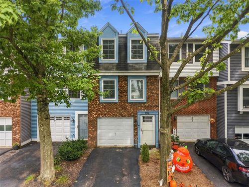 308 Redrome Cir W, Bridgeville, PA, 15017-3201 | Card Image