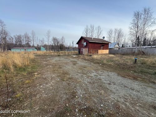 1524 N Pioneer Peak Dr, Wasilla, AK, 99654-5925 | Card Image