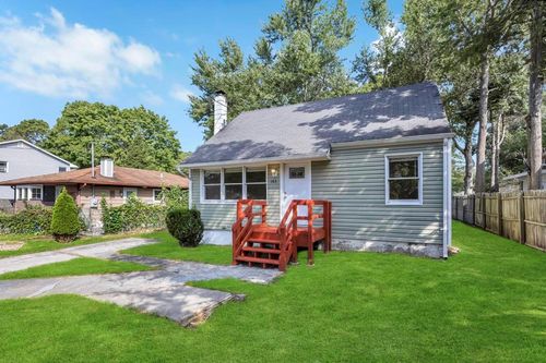 103 Somerset Ave, Mastic, NY, 11950-4223 | Card Image