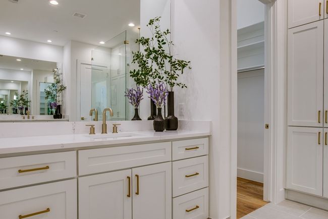 UNIT-108 - 805 Pavillion St, Condo with 3 bedrooms, 4 bathrooms and null parking in Dallas TX | Image 35