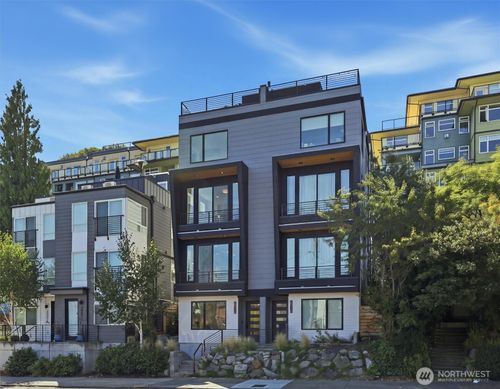 a-2011 Dexter Ave N, Seattle, WA, 98109-2721 | Card Image