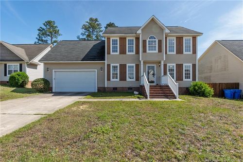 9012 Grouse Run Ln, Fayetteville, NC, 28314-6120 | Card Image