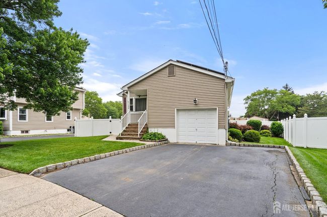 122 Randolph Ave, House other with 3 bedrooms, 2 bathrooms and null parking in South Plainfield NJ | Image 15