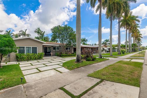 1521-1521 Arthur St, Hollywood, FL, 33020-3744 | Card Image