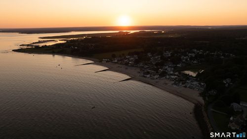 37 Seaside Ln, Old Lyme, CT, 06371-1944 | Card Image