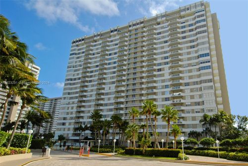 2f-1985 S Ocean Dr, Hallandale Beach, FL, 33009 | Card Image