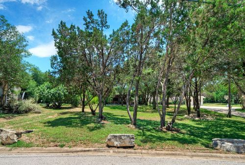 13109 Mansfield Dr, Austin, TX, 78732-1724 | Card Image