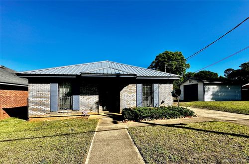 2035 Greenville St, Montgomery, AL, 36107-2311 | Card Image