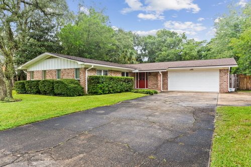 629 Merioneth Dr Ne, Fort Walton Beach, FL, 32547-1755 | Card Image