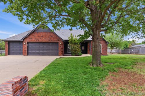 7799 N 162nd Eastcourt, Owasso, OK, 74055 | Card Image