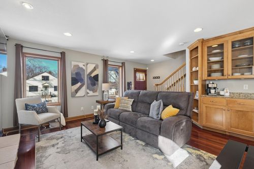 4145 Monroe St Ne, Columbia Heights, MN, 55421-2820 | Card Image