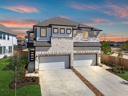 110 W Coralburst Loop, Montgomery, TX, 77316-3295 | Card Image