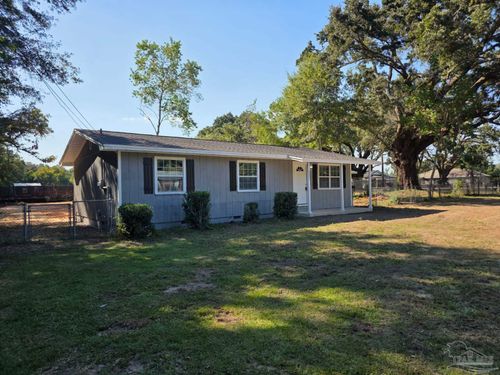 8895 Untreiner Ave, Pensacola, FL, 32534-1882 | Card Image