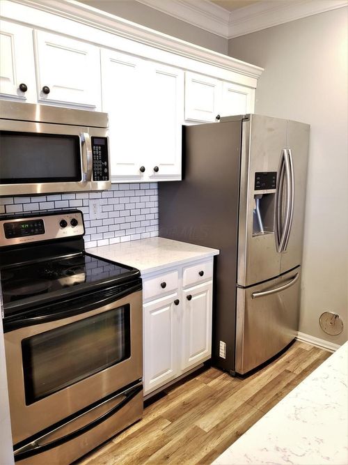 6223 Craughwell Ln, Dublin, OH, 43017-3470 | Card Image