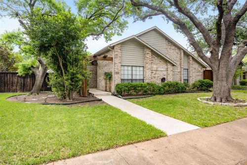 6216 Copperhill Drive, Dallas, TX, 75248 | Card Image