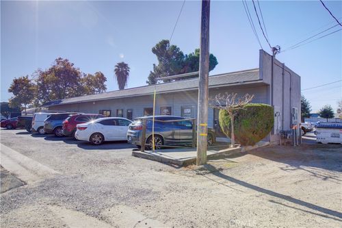 415 E Olive Ave, Turlock, CA, 95380-4050 | Card Image