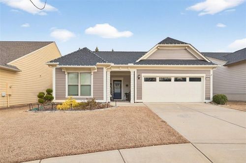 5713 Cypress Bluff Ln, Hoschton, GA, 30548-0136 | Card Image