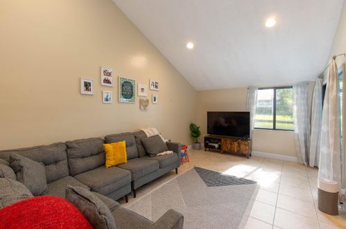 1599 Woodbridge Lakes Cir, West Palm Beach, FL, 33406-5620 | Card Image