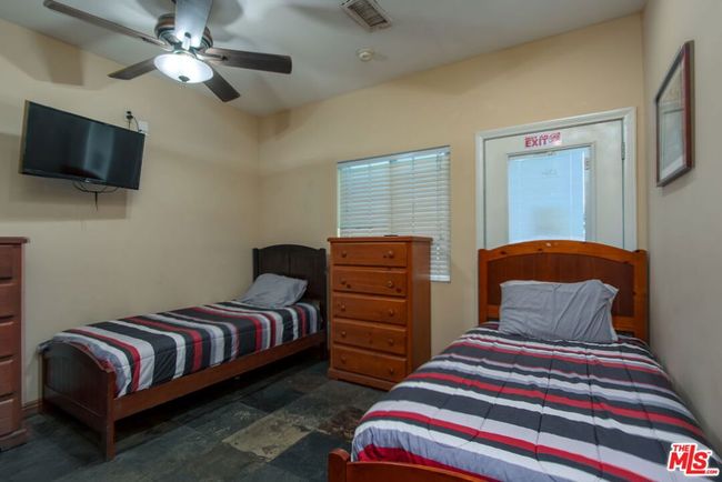 6957 Enfield Ave, House other with 6 bedrooms, 4 bathrooms and 4 parking in Reseda CA | Image 27