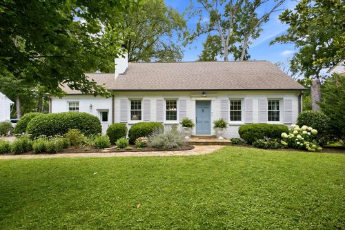 4008 Auburn Ln, Nashville, TN, 37215-1725 | Card Image